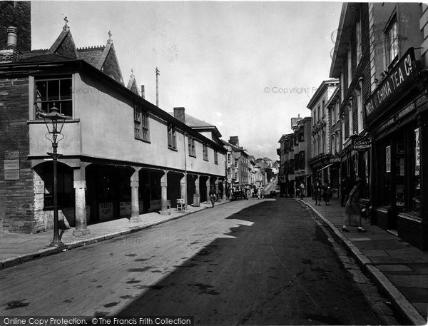 Photo of Kingsbridge, Fore Street 1924