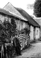 Old Man At Dodbrooke 1907, Kingsbridge