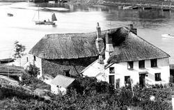 Thatched Cottage 1924, Kingsbridge