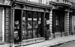 Veysey Stoneman Grocer, Fore Street 1918, Kingsbridge