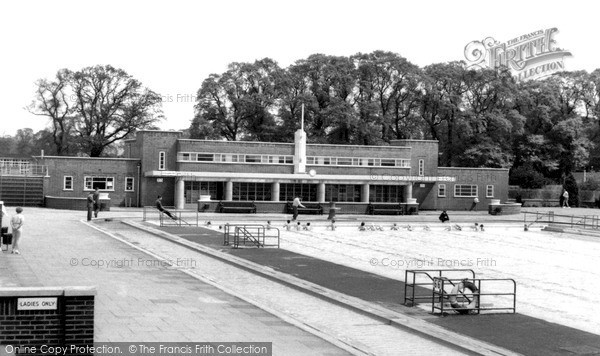 Photo of Kingsbury, Swimming Pool, Kingsbury Road c.1955