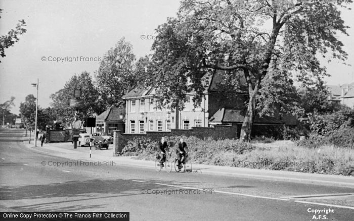 Photo of Kingsbury, The Plough c.1950