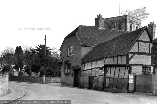 Photo of Kingsclere, Falcon Corner c.1938