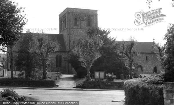 Photo of Kingsclere, St Mary's Church c.1955