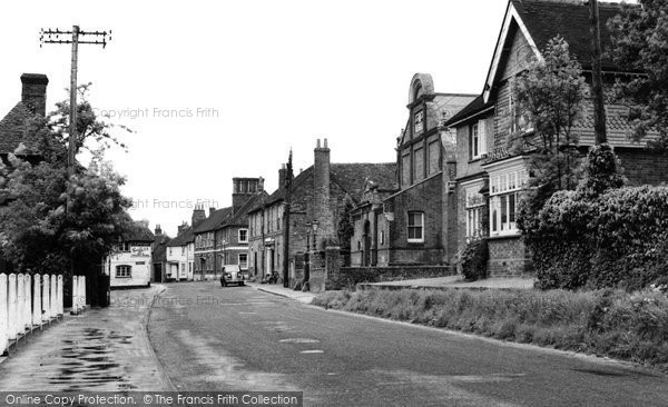 Photo of Kingsclere, Swan Street c.1950