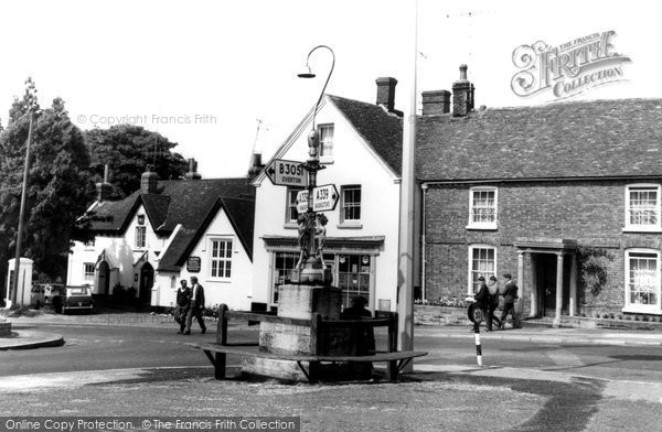 Photo of Kingsclere, The Square c.1960
