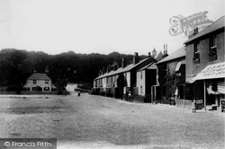 The Village 1906, Kingsdown