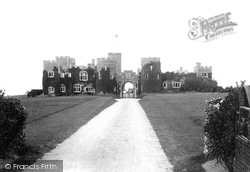 The Castle 1908, Kingsgate