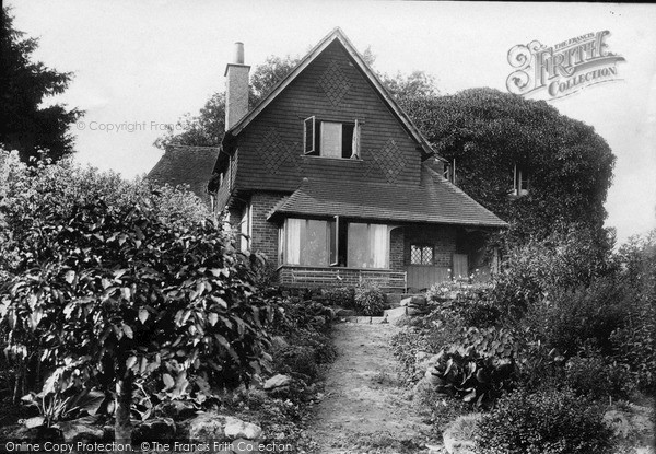 Photo of Kingsley Green, 1910