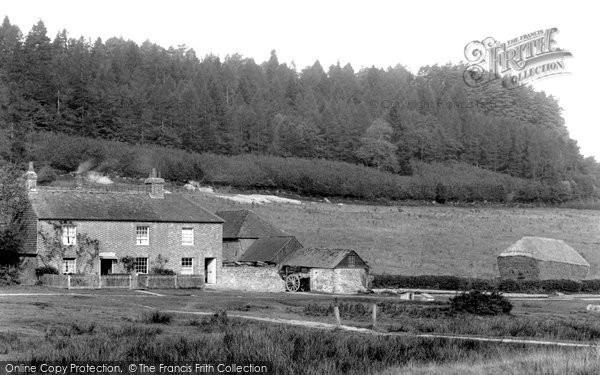 Photo of Kingsley Green, the Farm 1910