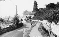 Crossley Moor Road c.1955, Kingsteignton