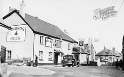 The Bell Inn c.1955, Kingsteignton