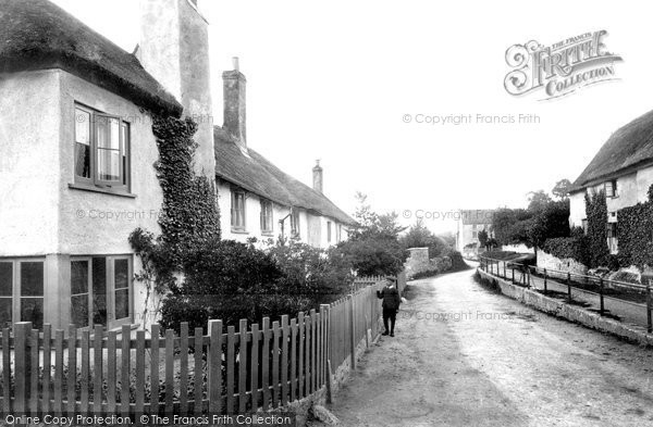 Photo of Kingsteignton, The Village 1906
