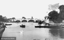 Kingston Upon Thames, The Bridge 1906, Kingston Upon Thames