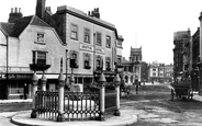 Kingston Upon Thames, The Coronation Stone 1893, Kingston Upon Thames