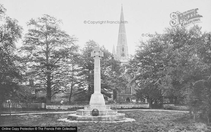 Photo of Kingswood, St Andrew's Church And War Memorial 1923