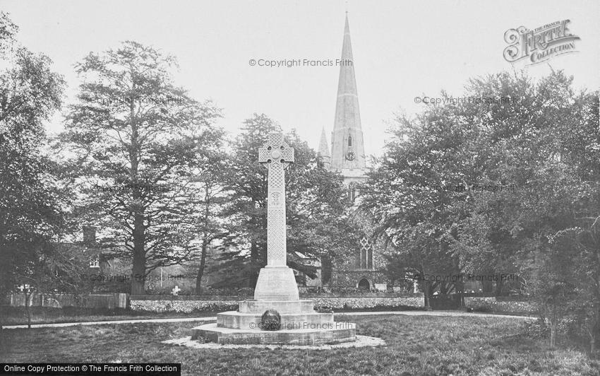 Kingswood, St Andrew's Church and War Memorial 1923