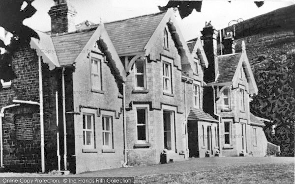 Photo of Kington, Dunfield House Conference Centre c.1955