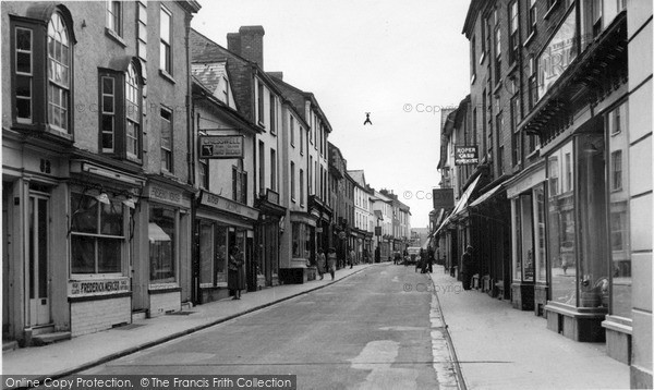 Photo of Kington, High Street c.1955