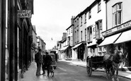 Kington, High Street c1955