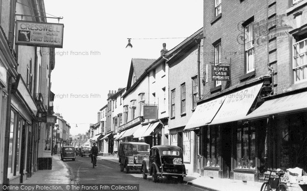 Photo of Kington, High Street c.1956