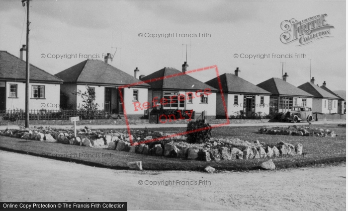 Photo of Kinmel Bay, Clwyd Gardens c.1955