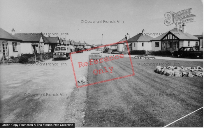Photo of Kinmel Bay, Clwyd Gardens c.1955