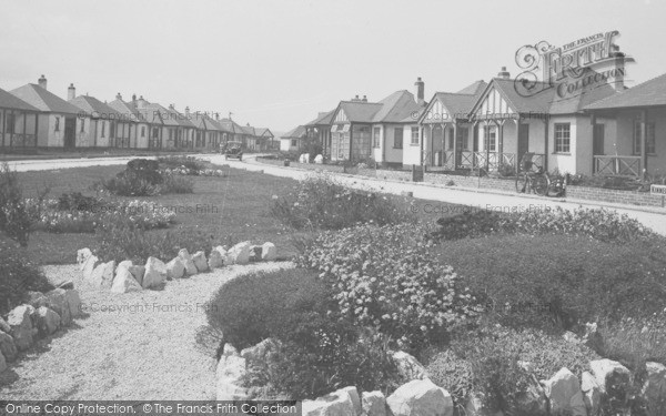 Photo of Kinmel Bay, Kinmel Crescent, Sandy Cove c.1940