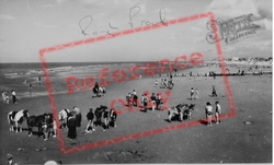 Sandy Cove Beach c.1960, Kinmel Bay