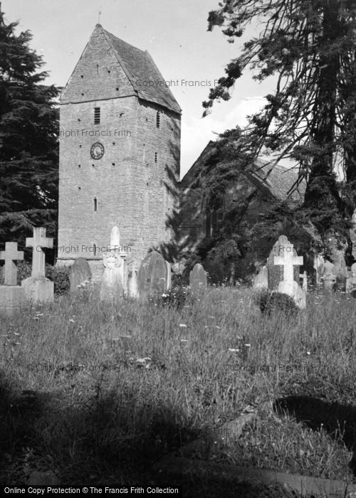 Photo of Kinnersley, Church 1948