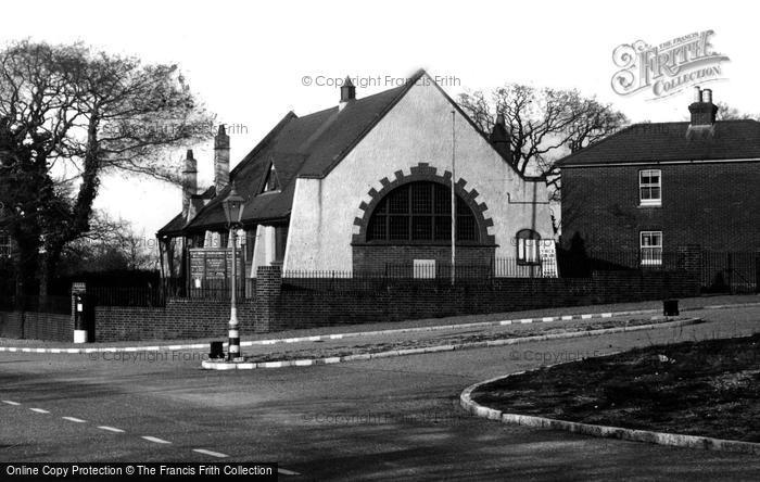 Photo of Kinson, Kinson Road And East Howe Lane c.1950