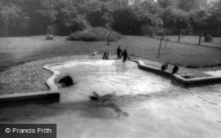 The Sea Lion And Penguin Pool, Flamingo Park Zoo c.1960, Kirby Misperton