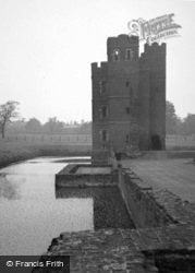 Castle c.1950, Kirby Muxloe