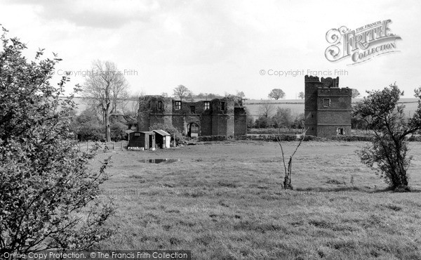 Photo of Kirby Muxloe, The Castle c.1965