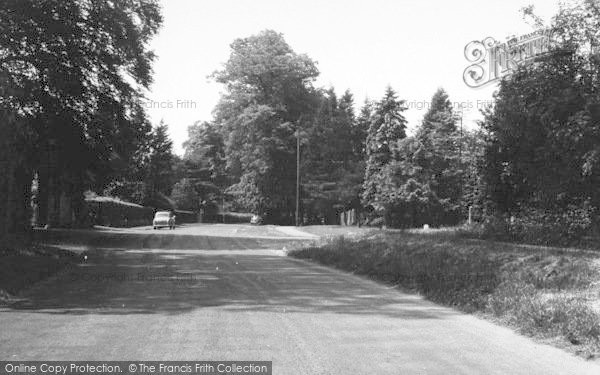 Photo of Kirk Ella, West Ella Road c.1960