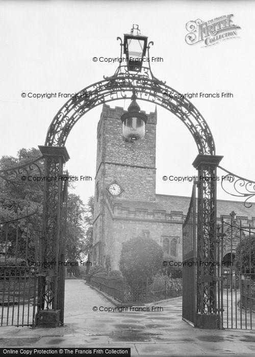 Photo of Kirkby Lonsdale, Church Gate c.1931