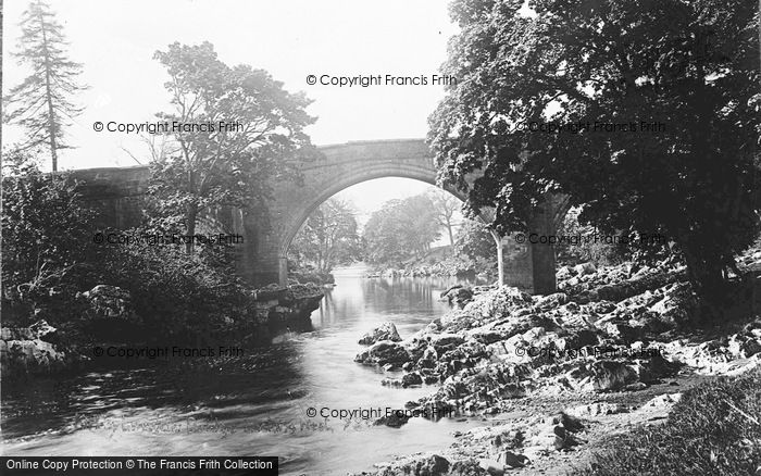 Photo of Kirkby Lonsdale, The Bridge, Looking West c.1930