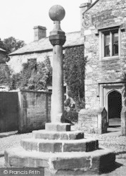 The Old Cross 1899, Kirkby Lonsdale