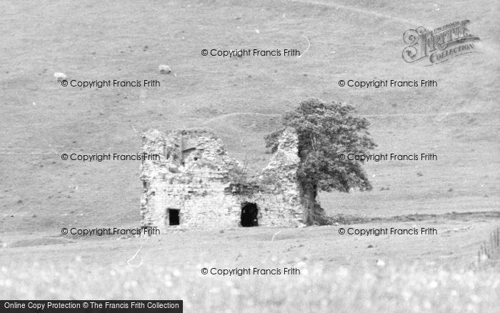 Photo of Kirkby Stephen, Lammerside Castle 1963