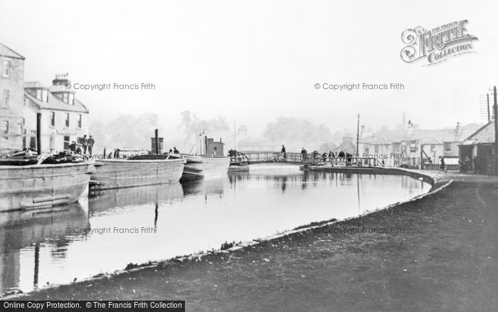 Photo of Kirkintilloch, The Forth And Clyde Canal, Hillhead 1910