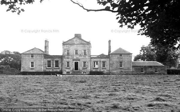 Photo of Kirkpatrick-Fleming, Mossknowe House c1955