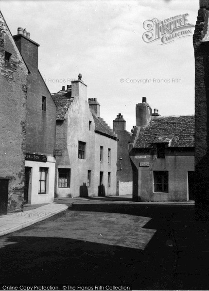 Photo of Kirkwall, Clay Loan 1954