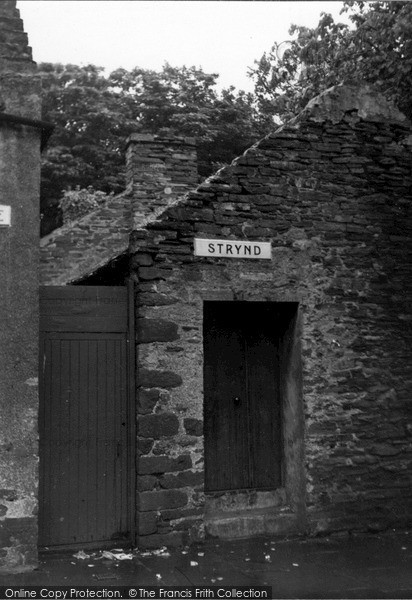 Photo of Kirkwall, House At Top Of Strynd 1954