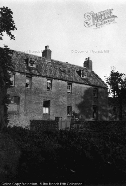 Photo of Kirkwall, House In Watergate 1954
