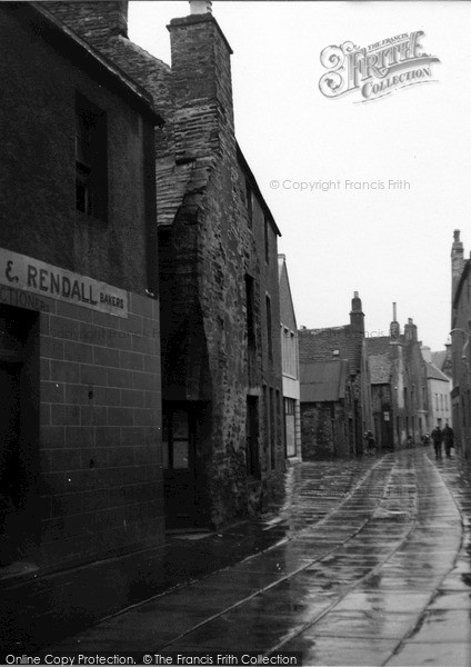 Photo of Kirkwall, Victoria Street 1954