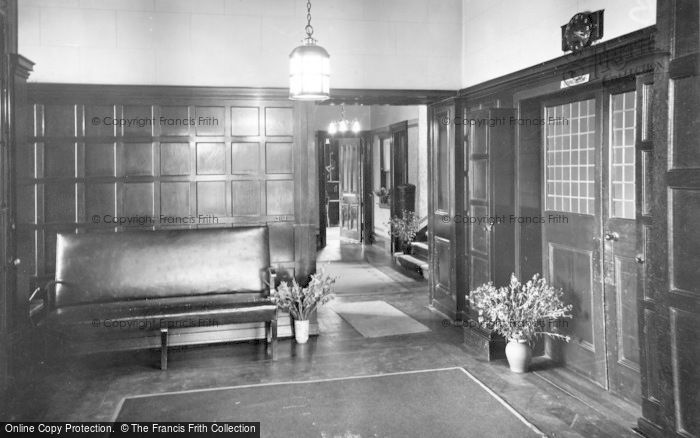 Photo of Kirn, Dhalling Mhor, The Hall c.1950