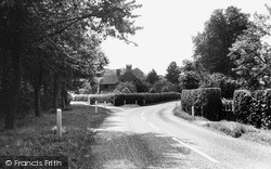 Chobham Road c.1965, Knaphill