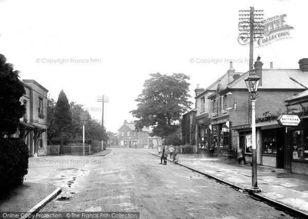 Photo of Knaphill, High Street 1914