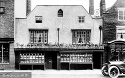 Old Chemist's Shop 1911, Knaresborough