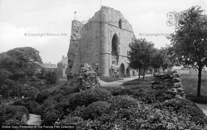 Photo of Knaresborough, The Castle 1914